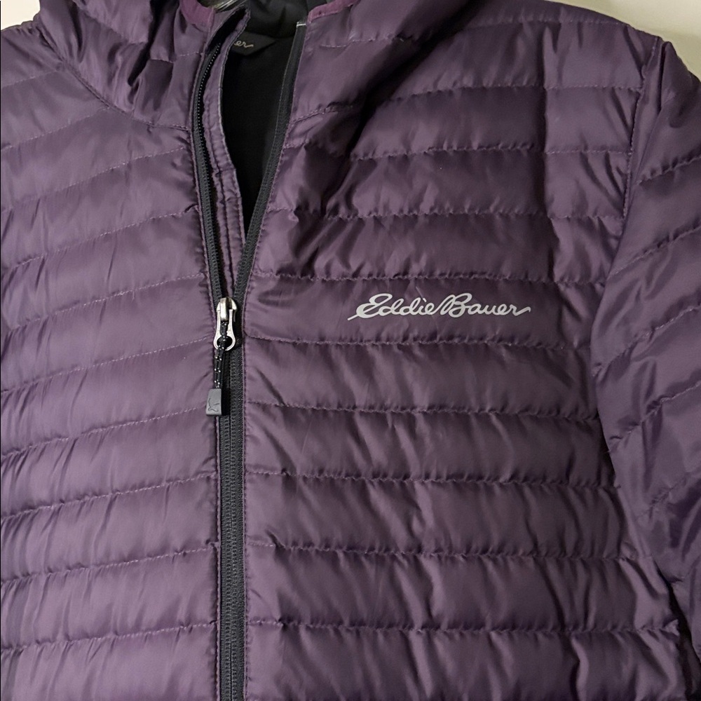 Eddie Bauer Dark Purple Quilted Jacket NWOT - Picture 3 of 6